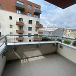 Apartamento The Riverside Apartment With Balcony *